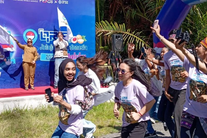 Pemkot Ambon dorong digitalisasi transaksi UMKM melalui QRIS