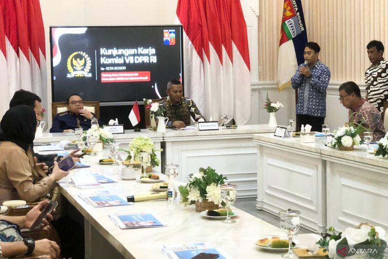Komisi VII minta UMKM laporkan bank yang wajibkan agunan KUR